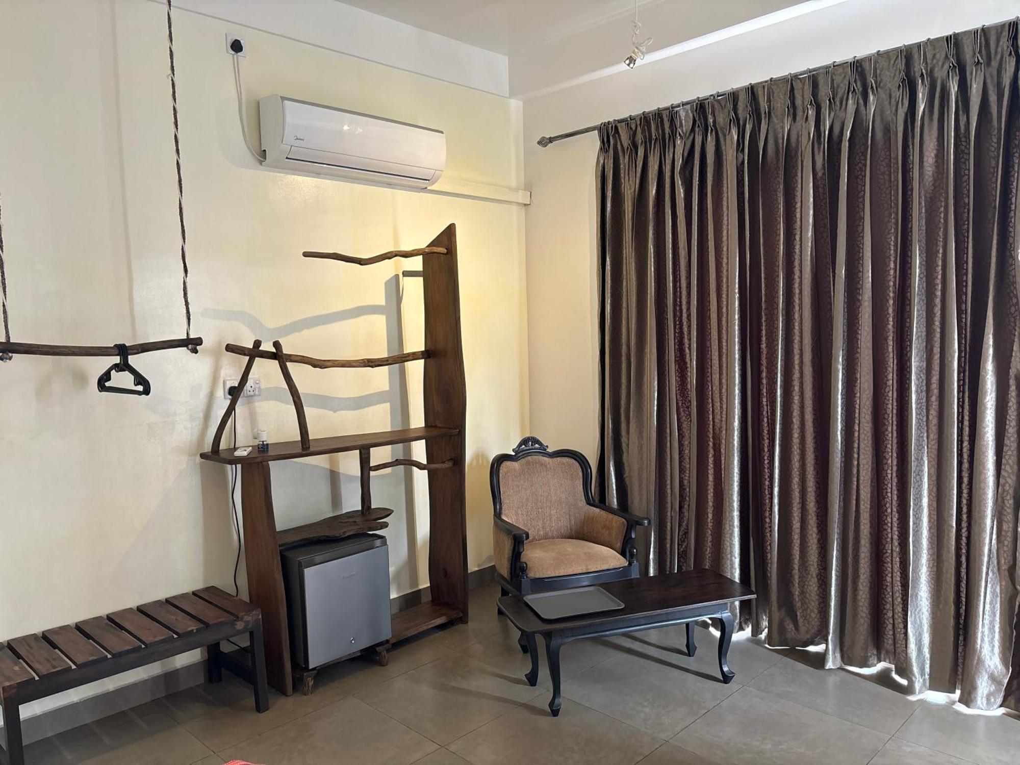Mirage Beach House At Morava Court Hikkaduwa Exterior photo