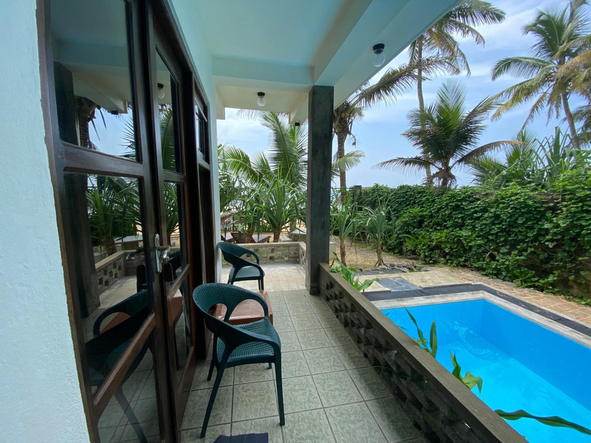 Mirage Beach House At Morava Court Hikkaduwa Exterior photo