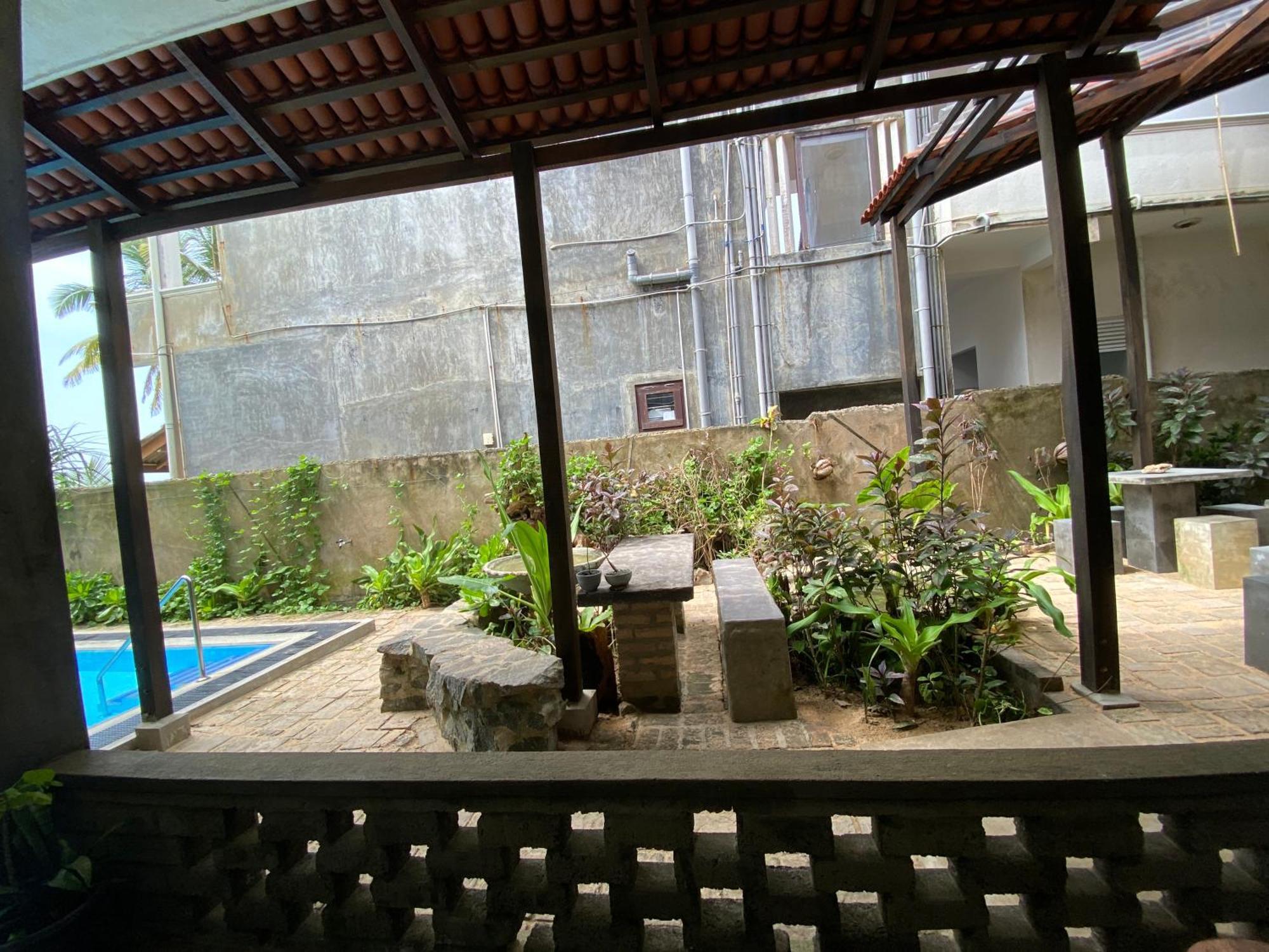 Mirage Beach House At Morava Court Hikkaduwa Exterior photo