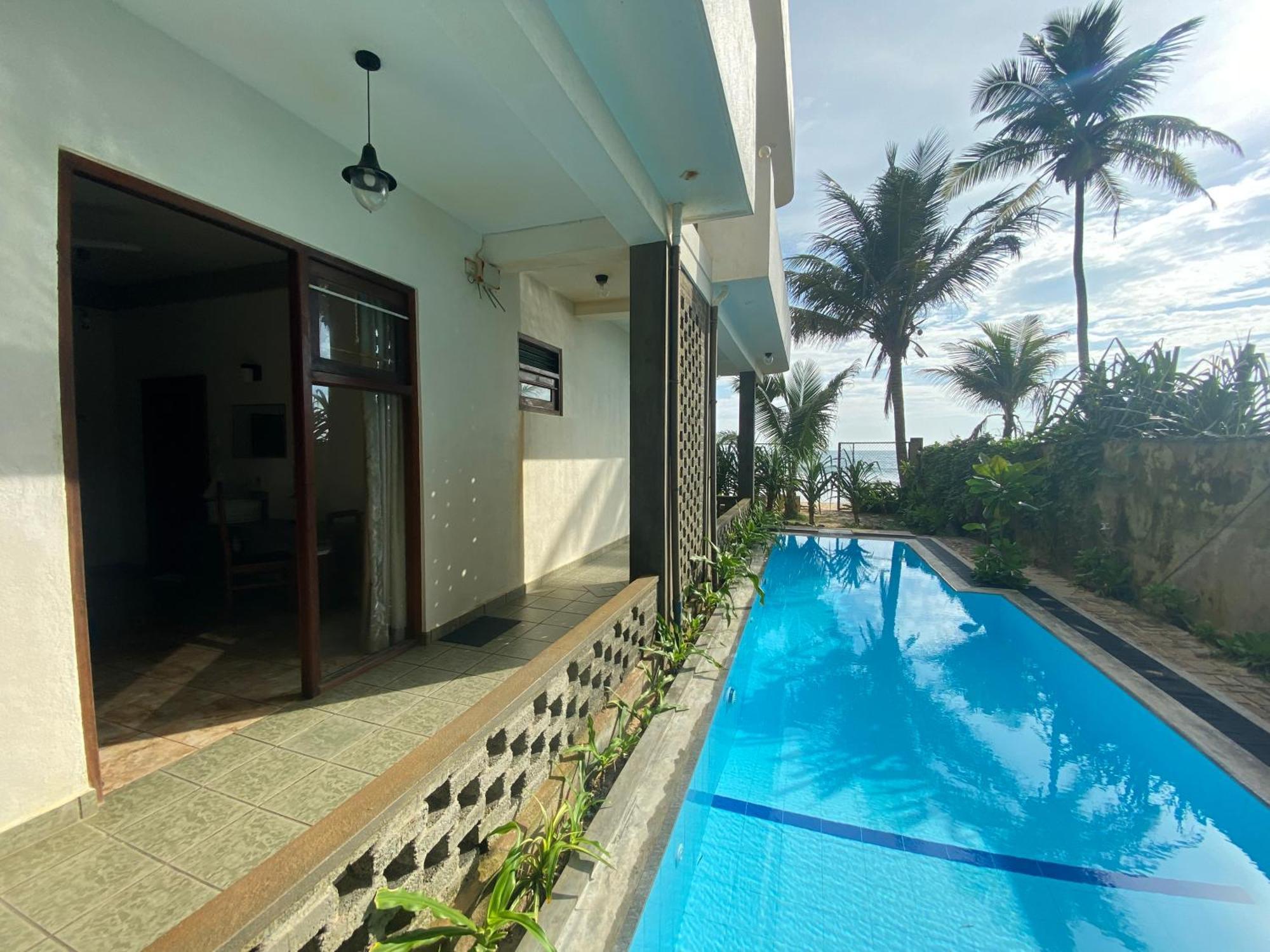 Mirage Beach House At Morava Court Hikkaduwa Exterior photo