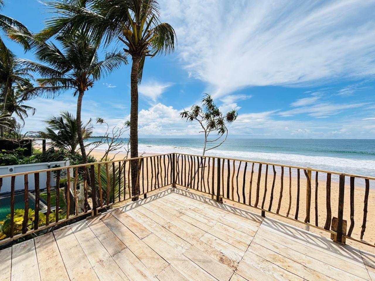 Mirage Beach House At Morava Court Hikkaduwa Exterior photo