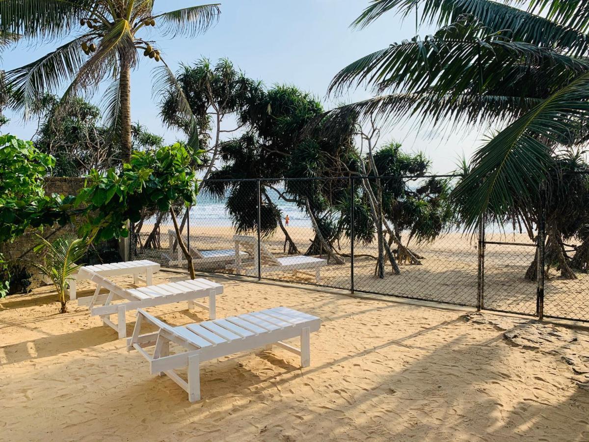Mirage Beach House At Morava Court Hikkaduwa Exterior photo